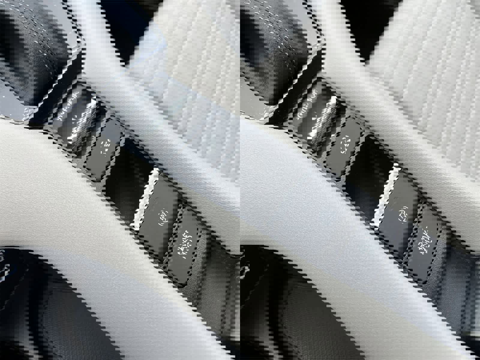 New 2026 Honda HR-V LX image 22