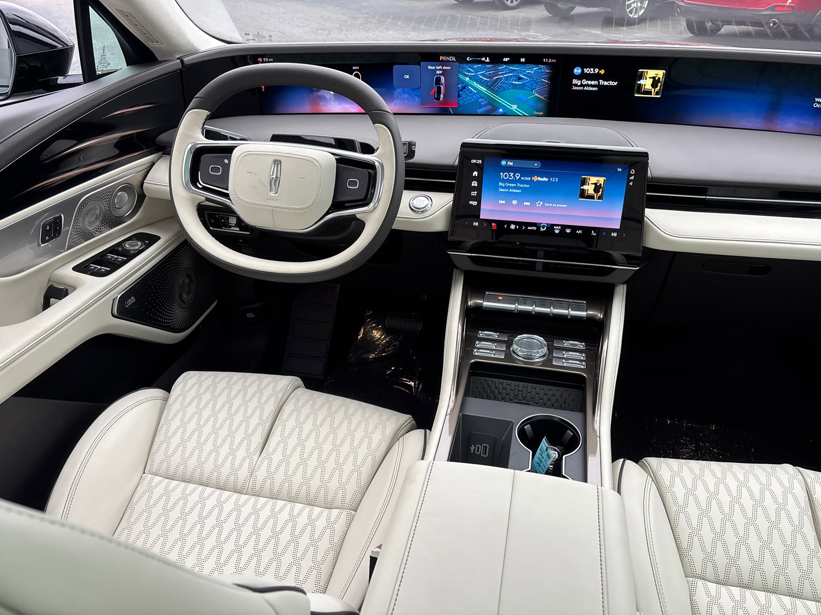 New 2026 Lincoln Nautilus Black Label image 32