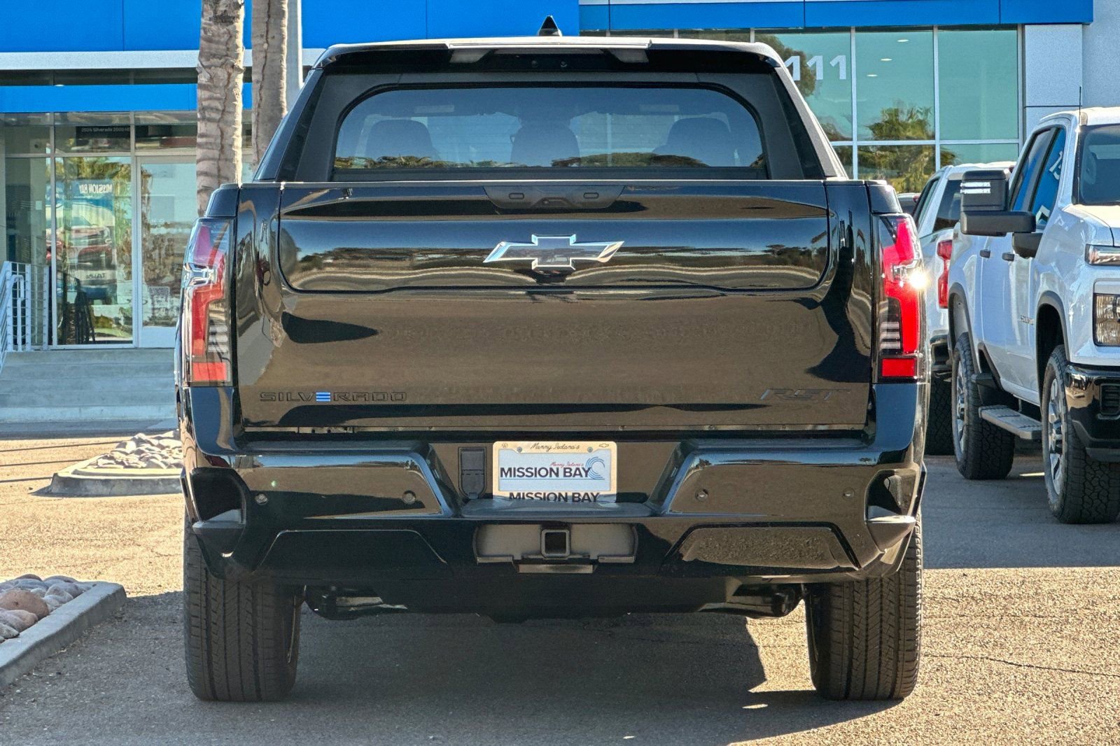 New 2024 Chevrolet Silverado EV RST image 5