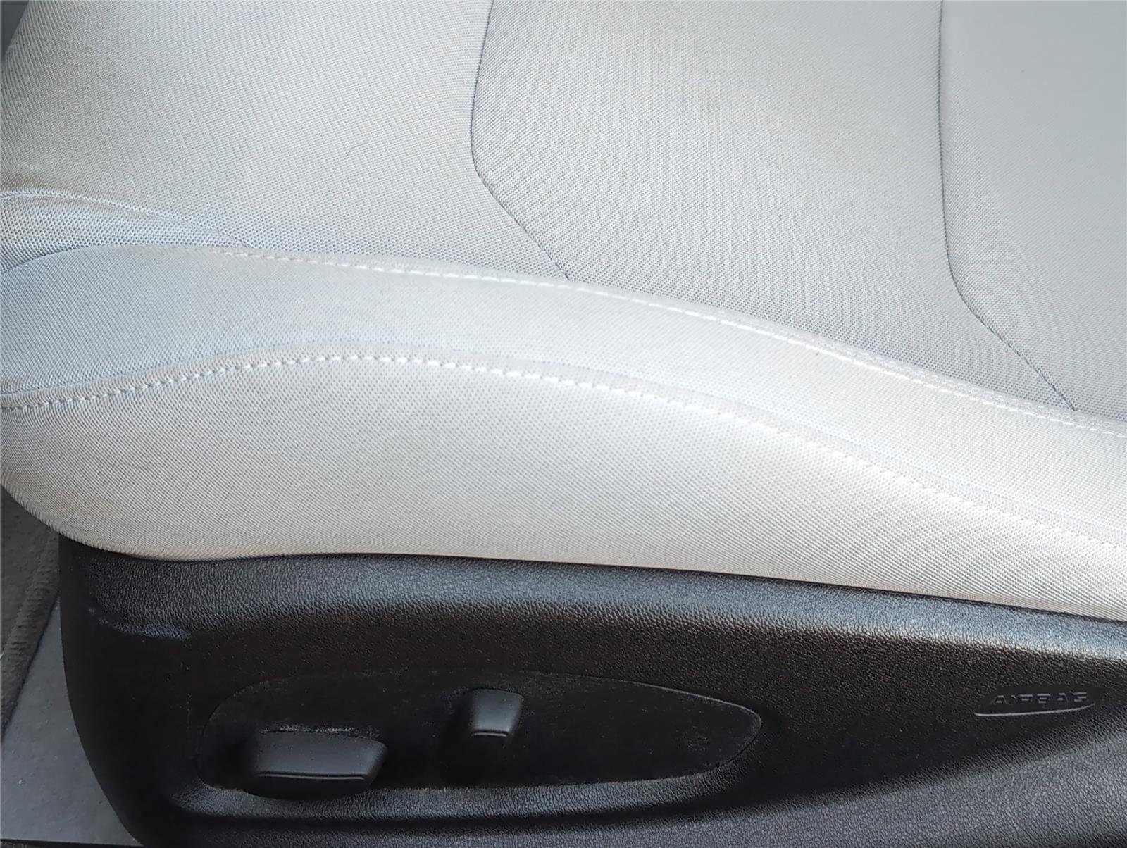 Used 2016 Chevrolet Camaro LT image 10