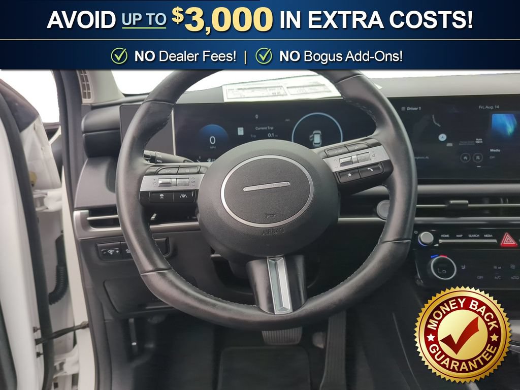 Used 2025 Hyundai Tucson SEL FWD image 18