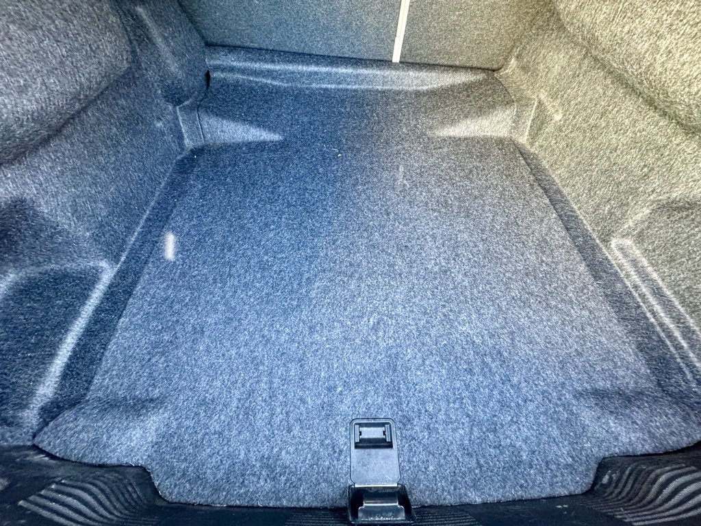 Used 2014 Buick LaCrosse Leather image 9