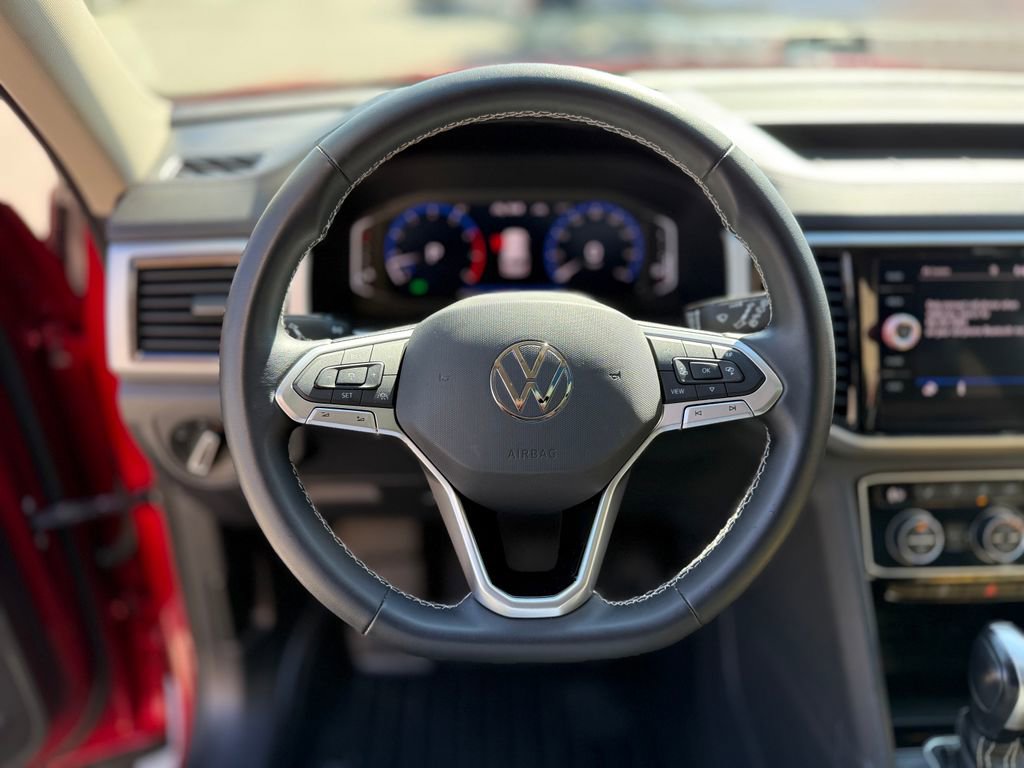 Used 2021 Volkswagen Atlas SEL Premium image 6