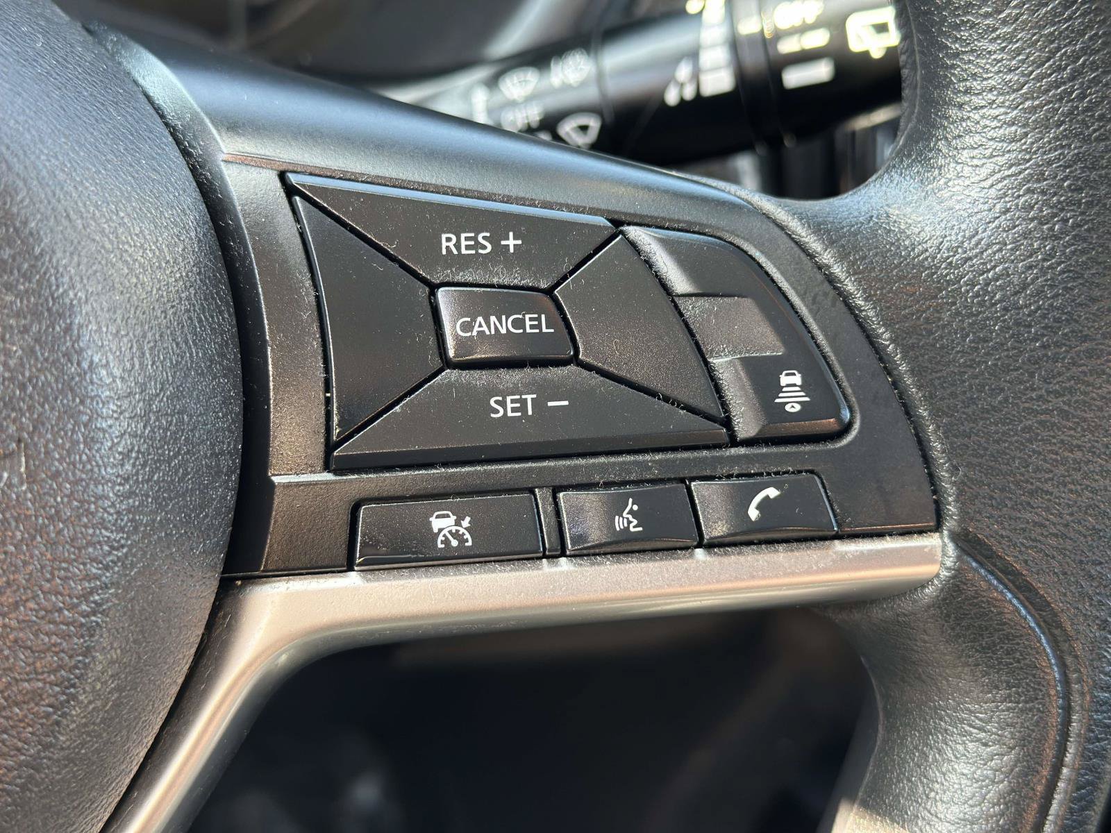 Used 2024 Nissan Kicks SV FWD image 18
