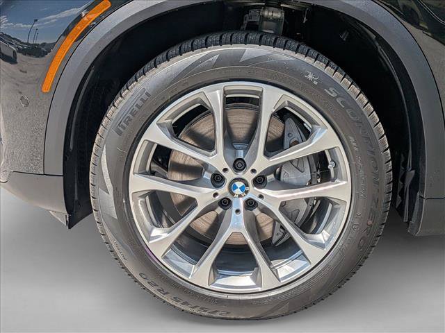 New 2026 BMW X5 xDrive50e w/ Executive Package AWD/4WD image 10