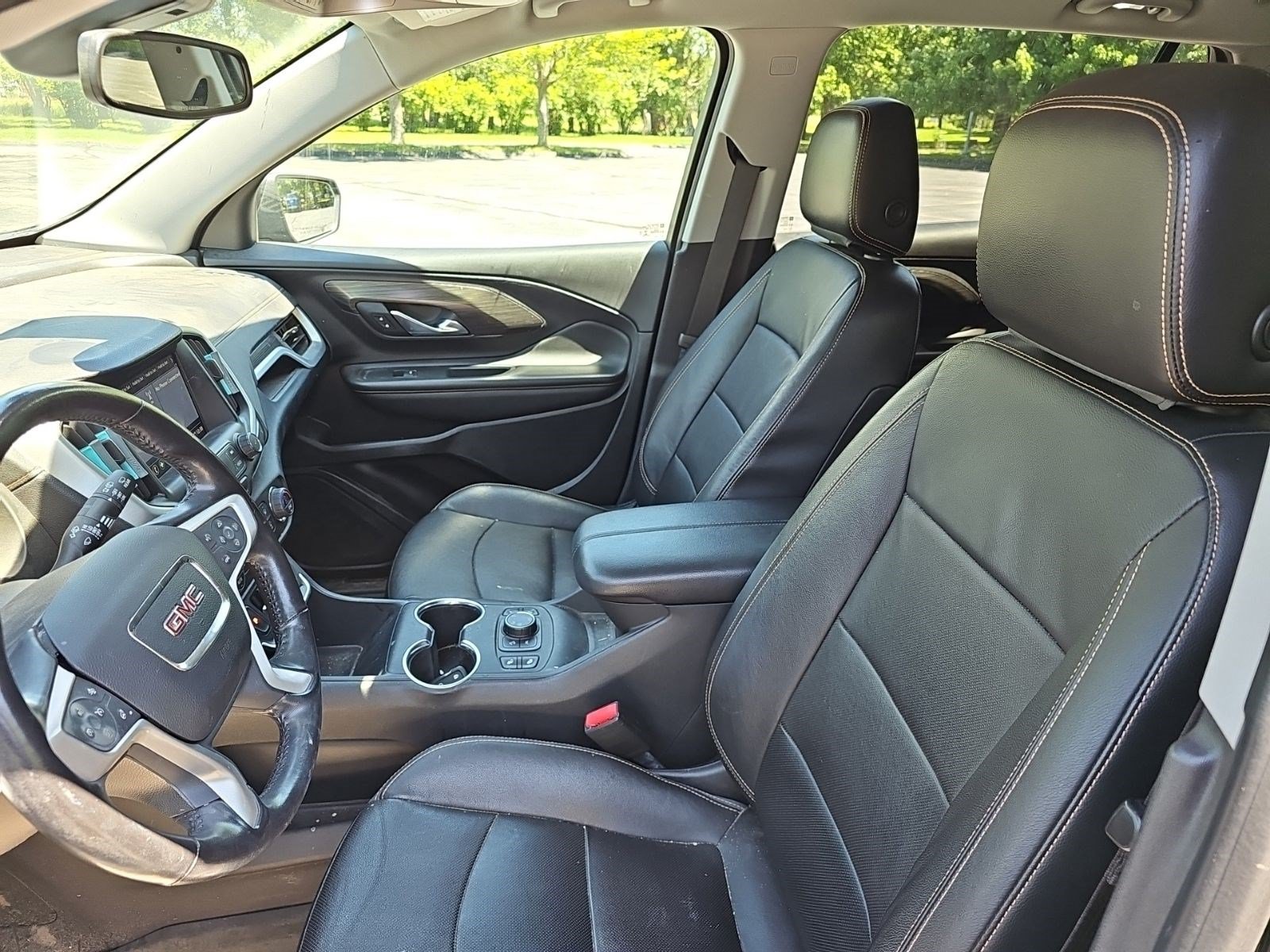 Used 2021 GMC Terrain SLT w/ LPO, Floor Liner Package AWD/4WD image 18