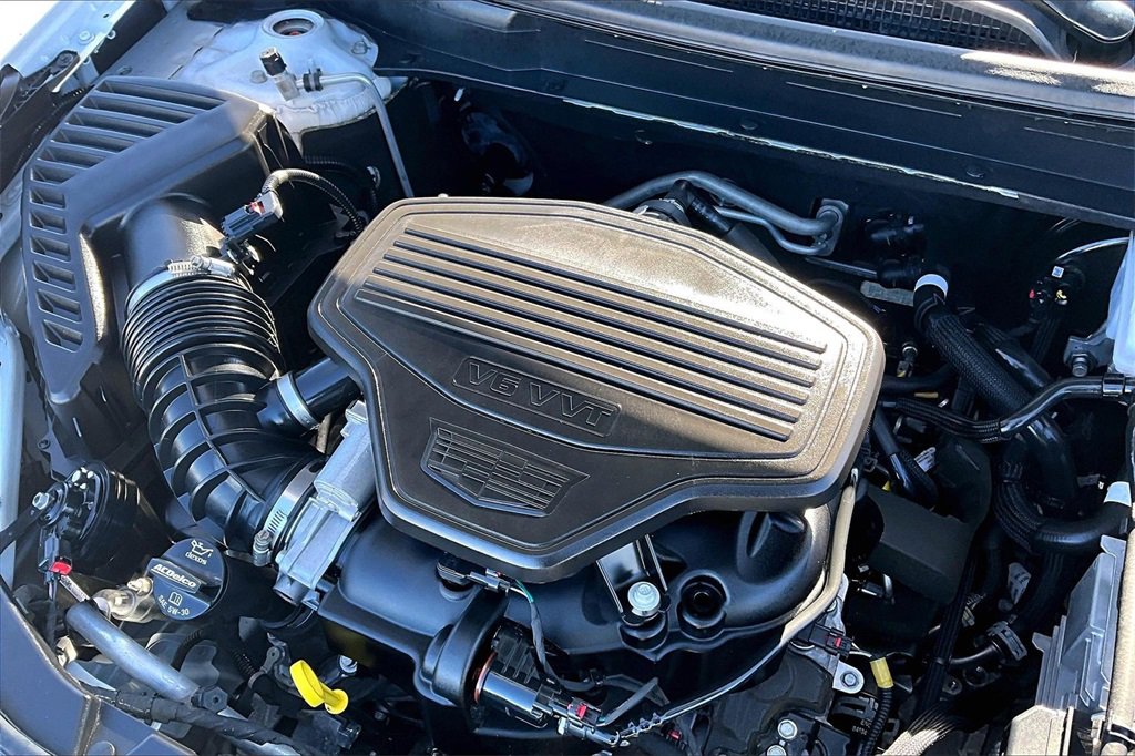 Used 2025 Cadillac XT5 Premium Luxury image 32