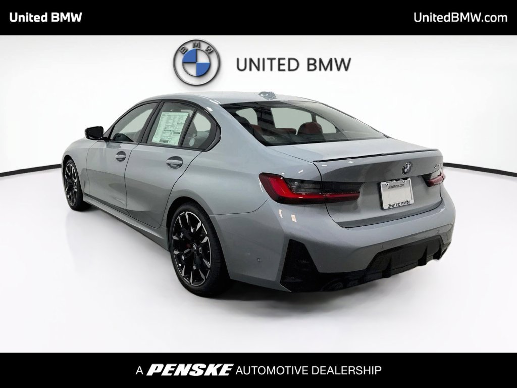 New 2026 BMW 330i Sedan w/ M Sport Package RWD image 7