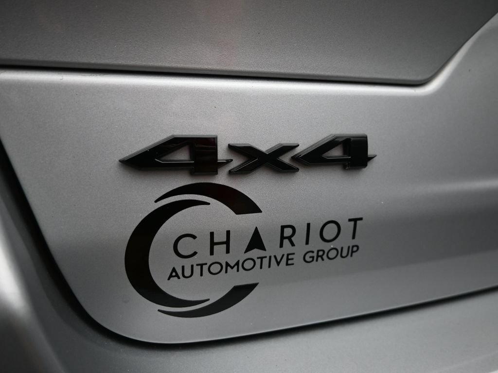 Used 2024 Jeep Grand Cherokee Altitude AWD/4WD image 39