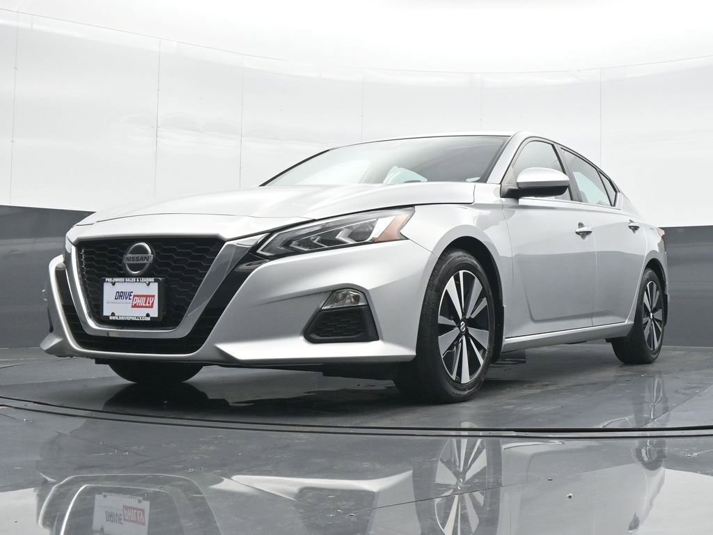 Used 2022 Nissan Altima 2.5 SV FWD image 16