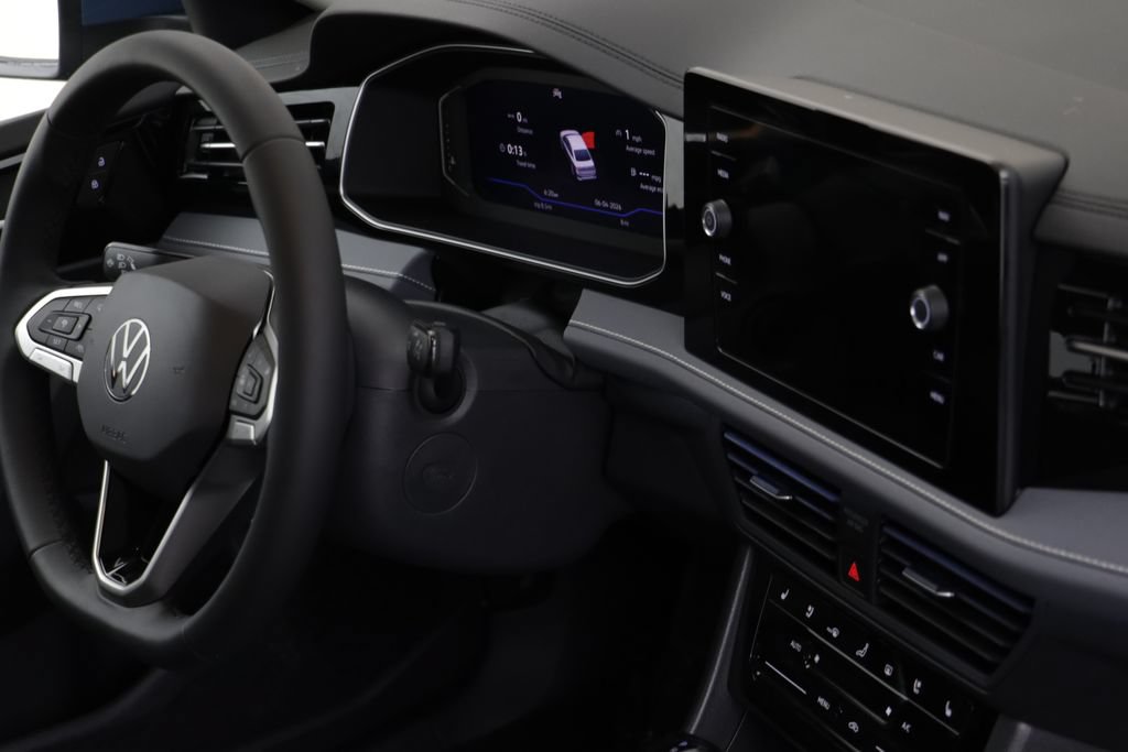 New 2026 Volkswagen Jetta SEL FWD image 22