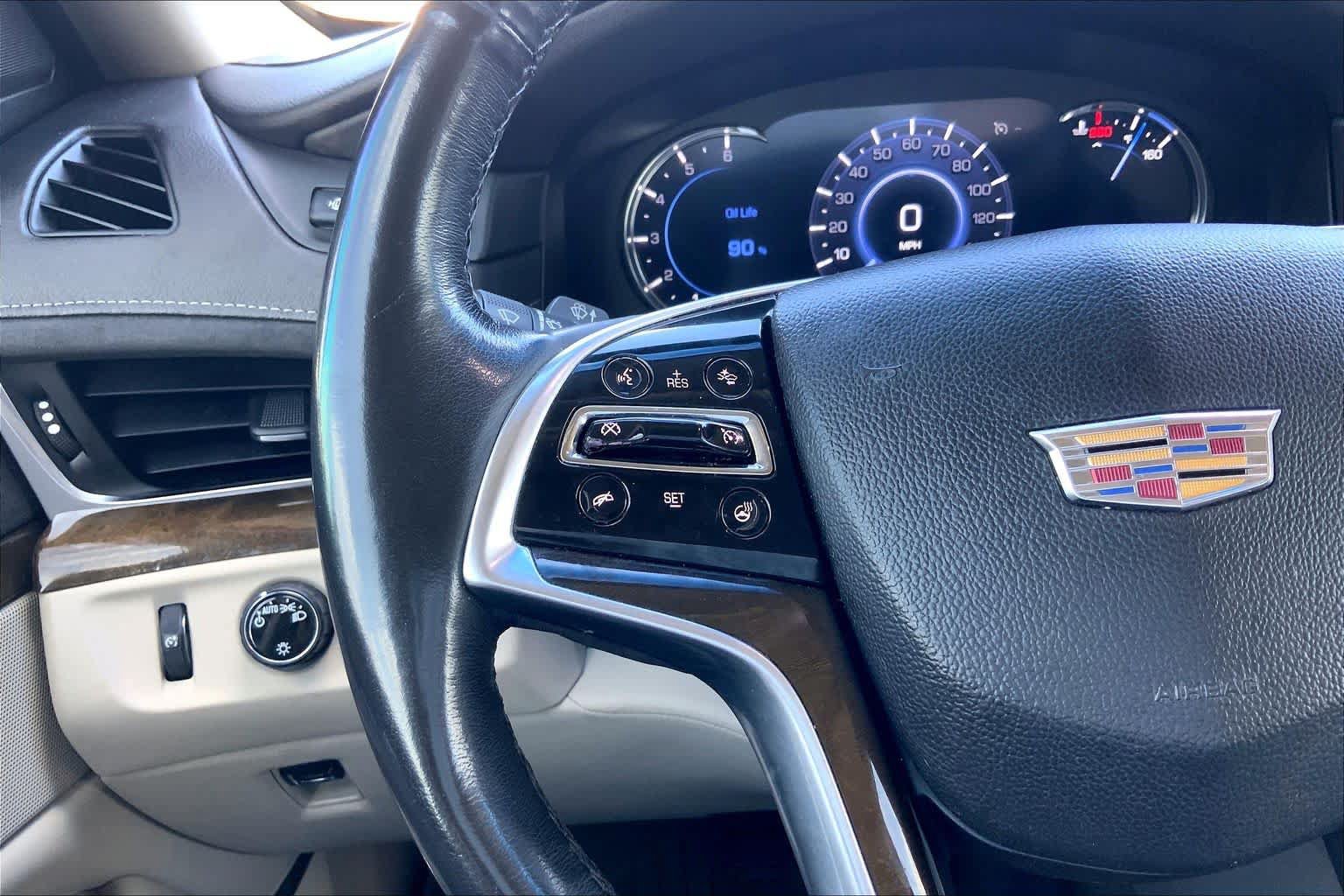 Certified 2019 Cadillac Escalade Premium Luxury RWD image 24