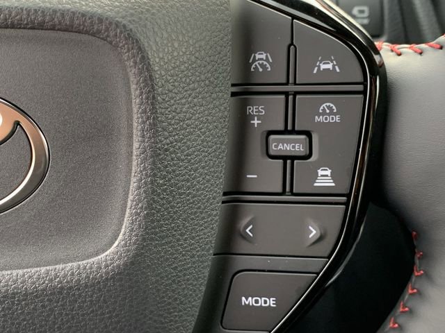 New 2025 Toyota Prius Plug-In Hybrid FWD image 29