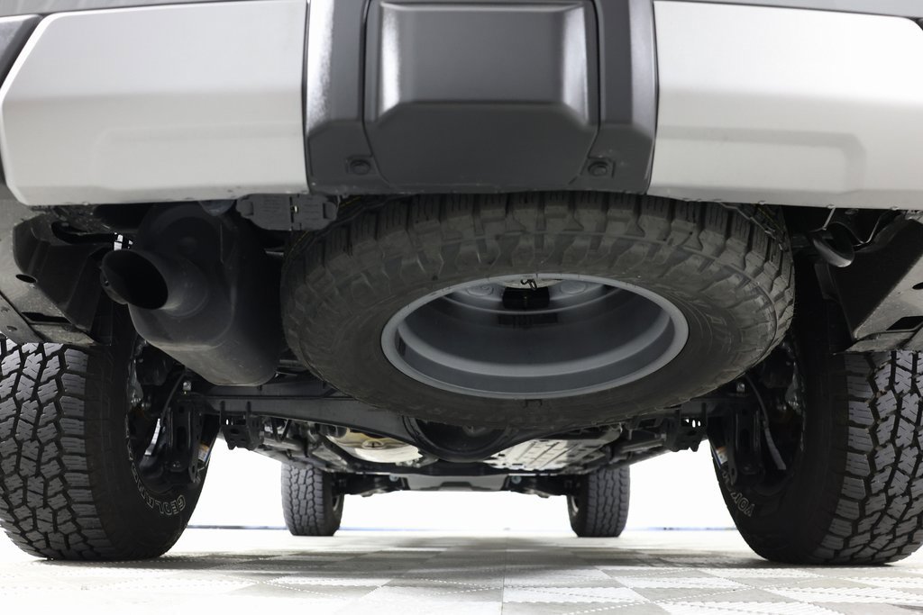 Used 2025 Lexus GX 550 image 52