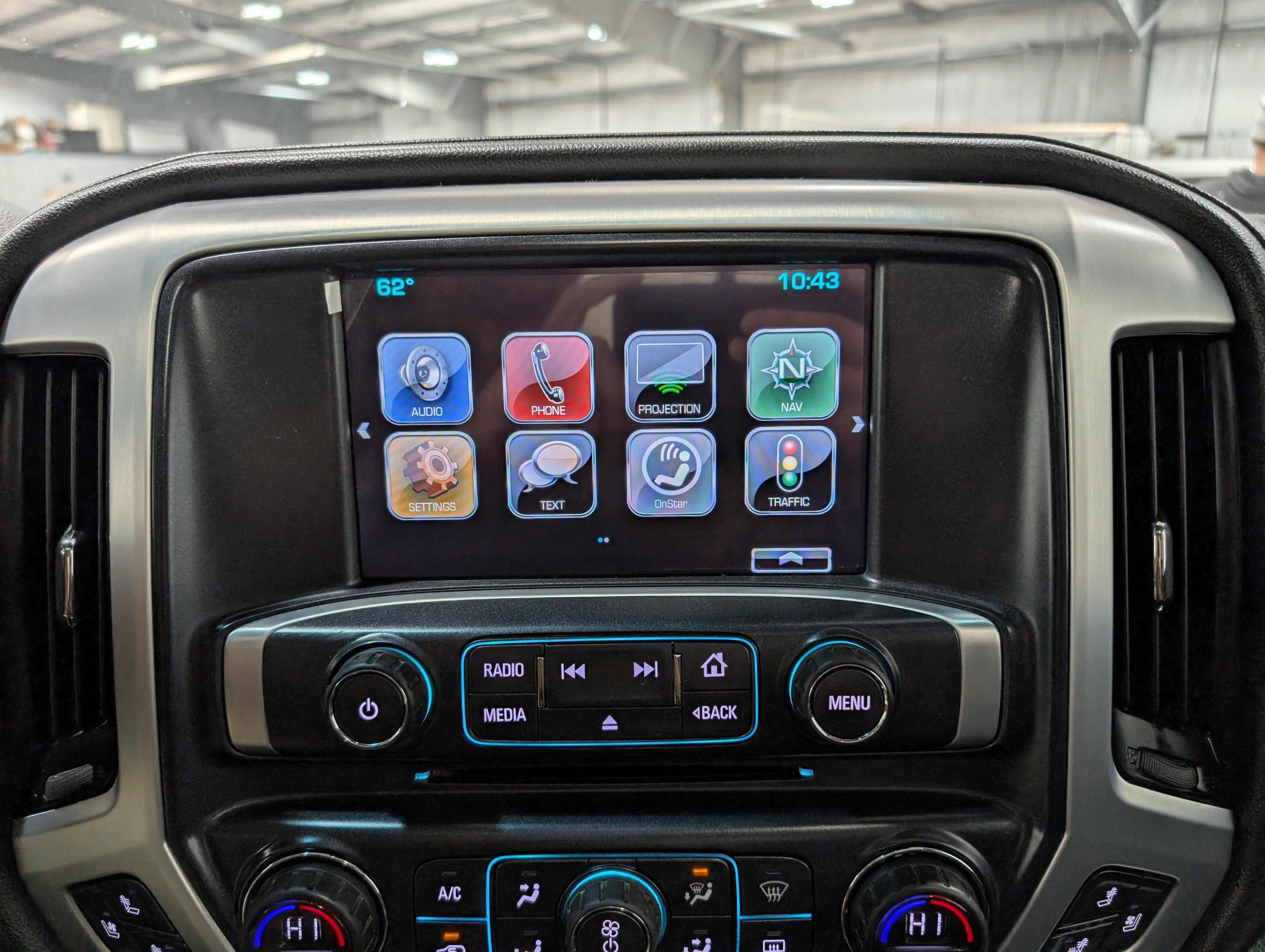 Used 2018 GMC Sierra 3500 SLT w/ Driver Alert Package AWD/4WD image 25