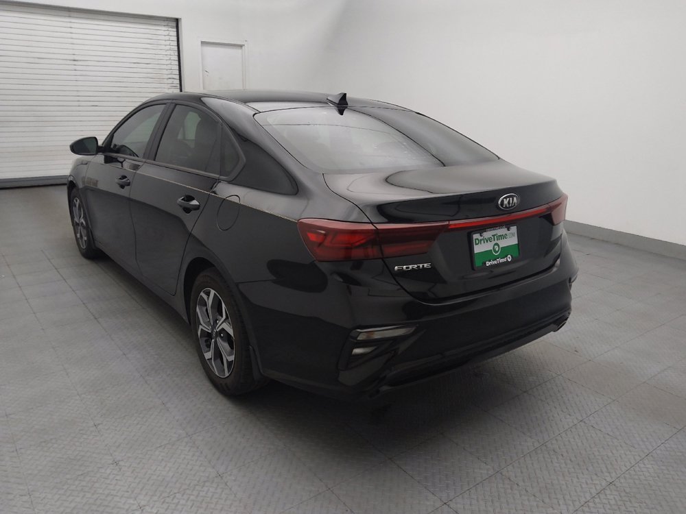 Used 2021 Kia Forte LXS FWD image 5