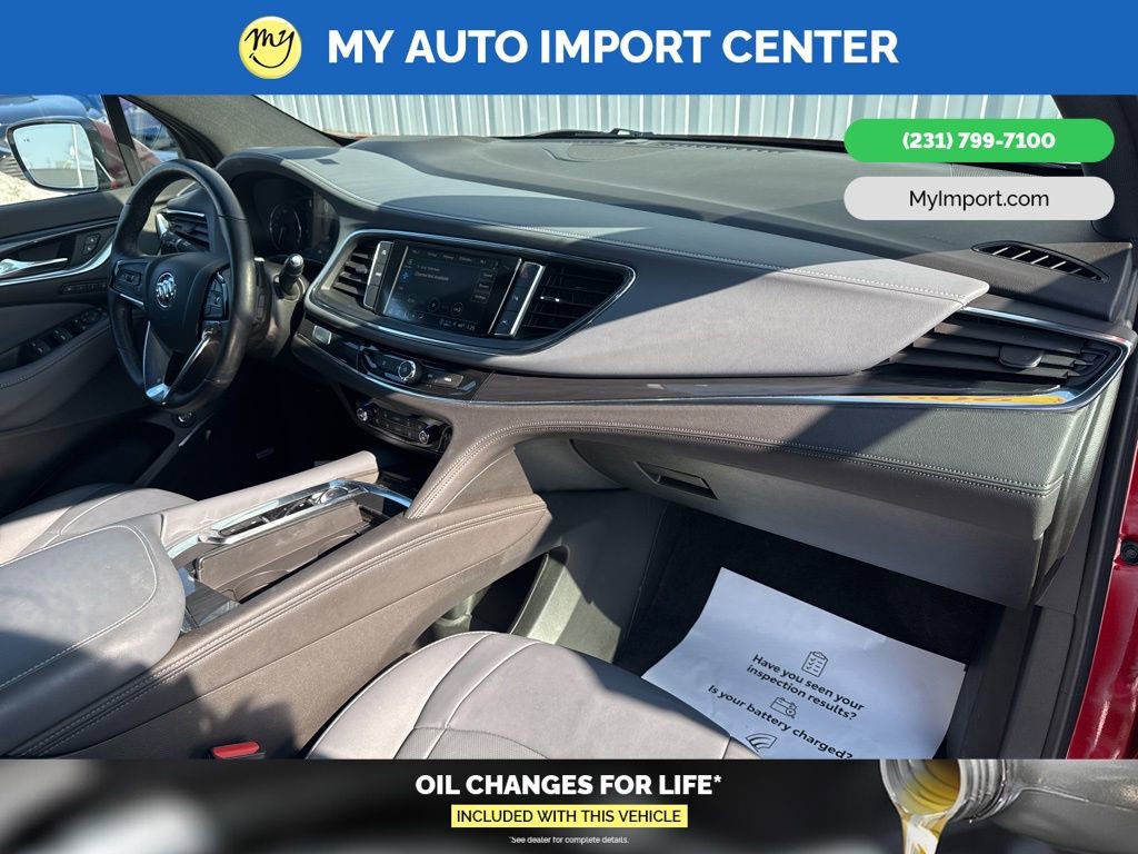 Used 2024 Buick Enclave Premium image 28