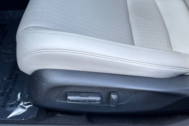 Used 2024 Honda Civic EX-L image 13