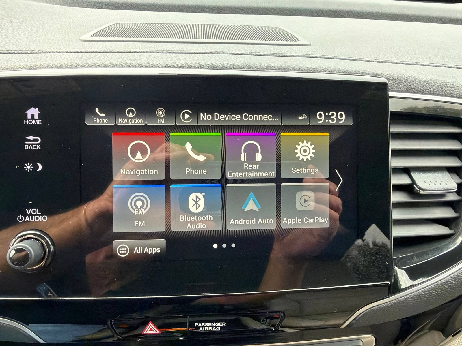 Used 2019 Honda Pilot Touring image 19