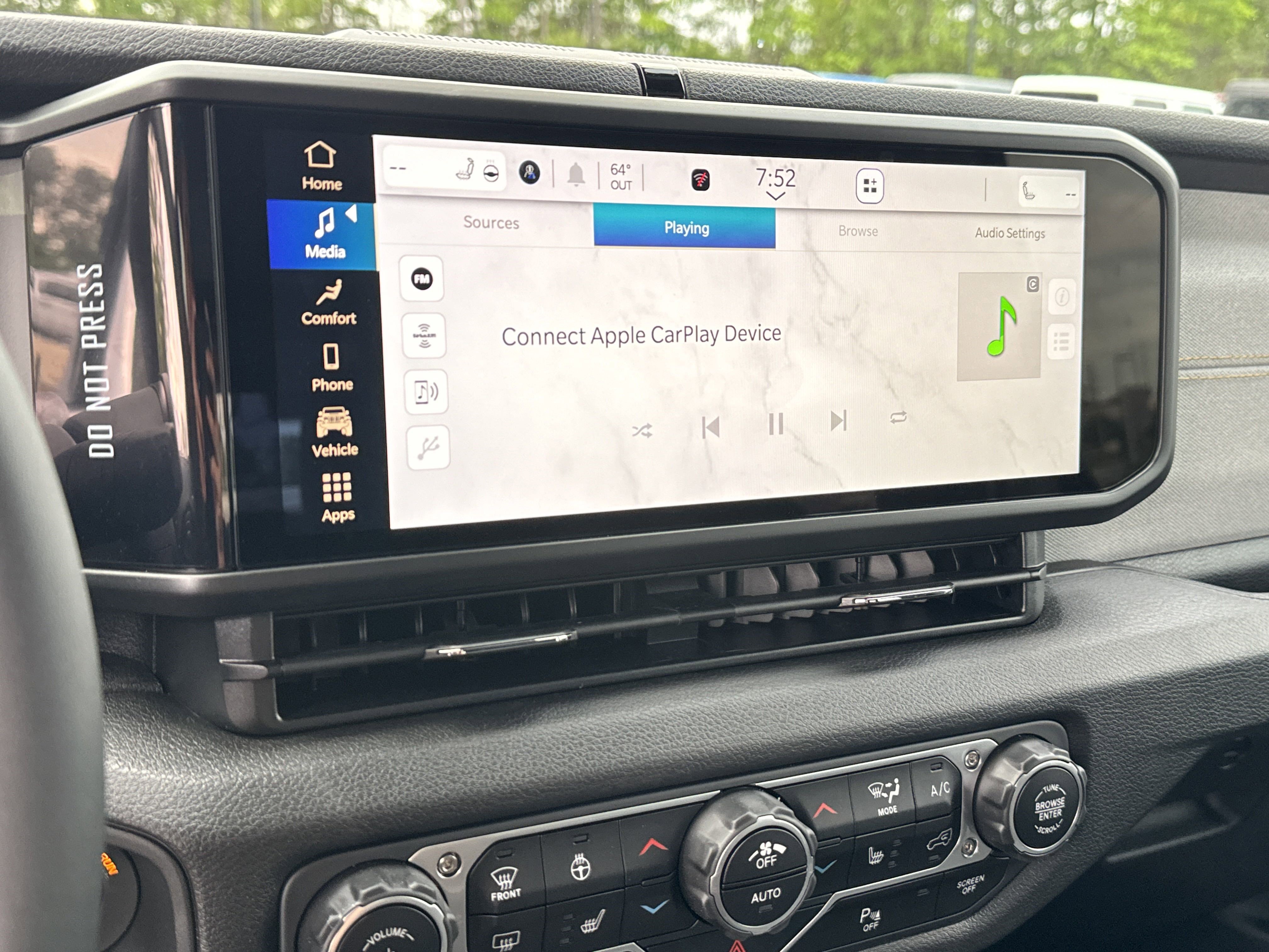 New 2025 Jeep Wrangler Sport S image 32