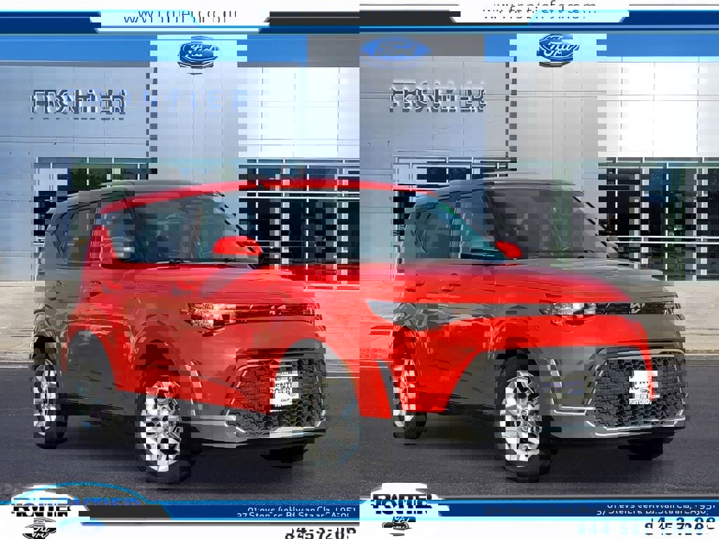 Used 2023 Kia Soul LX w/ LX Technology Package