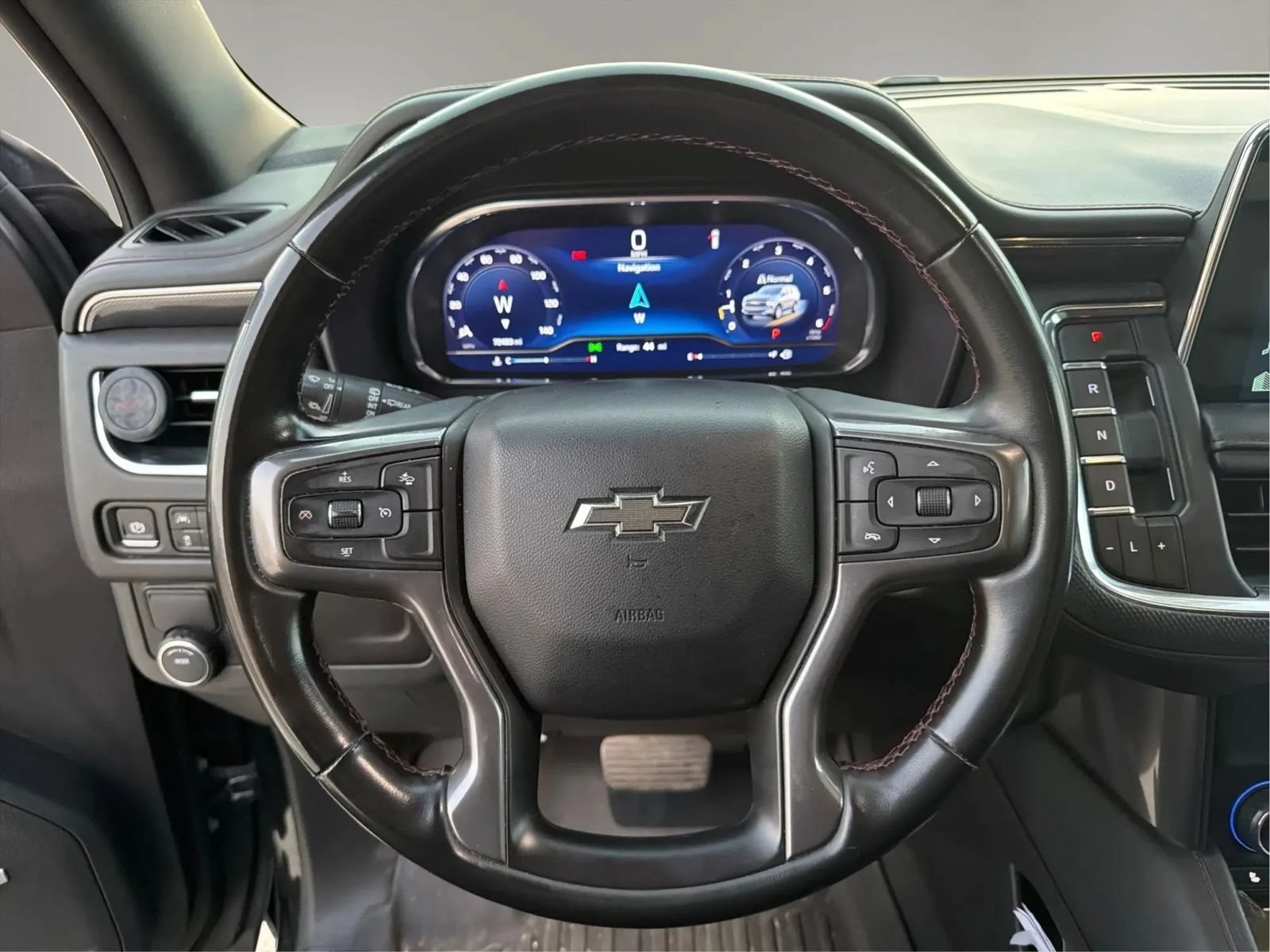 Used 2024 Chevrolet Suburban RST RWD image 21