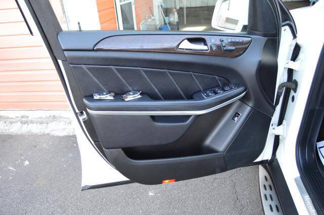 Used 2014 Mercedes-Benz GL 450 GL 450 4MATIC AWD 4dr SUV image 33