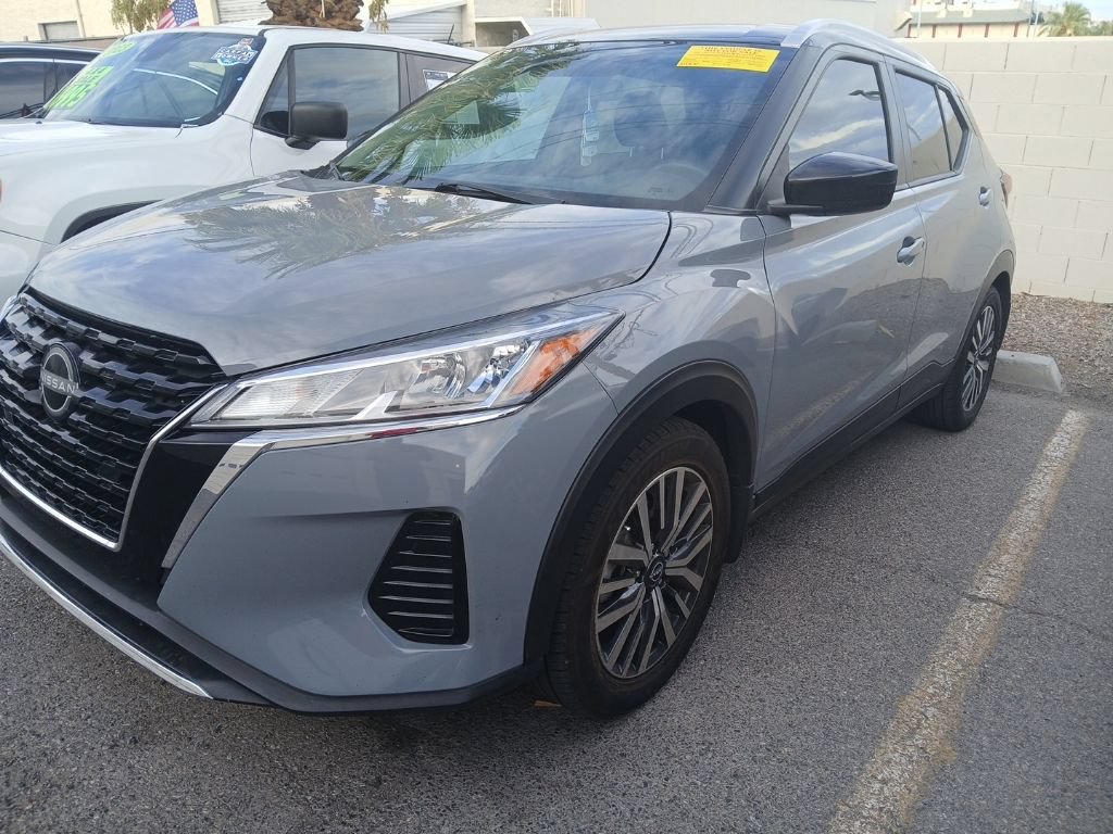 Used 2023 Nissan Kicks SV