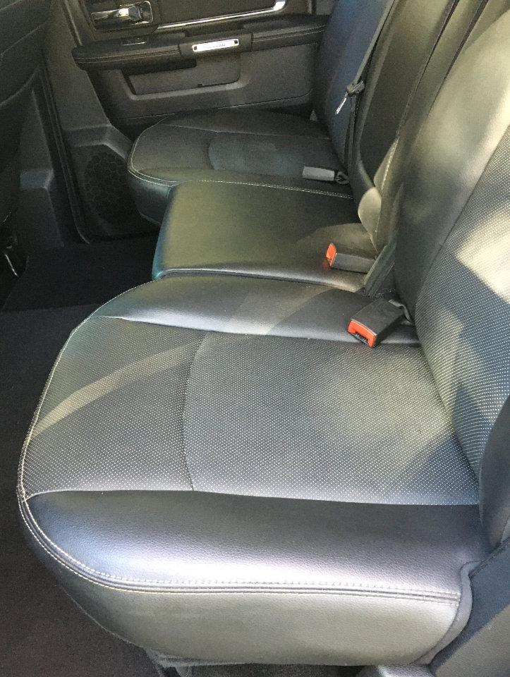 Used 2016 RAM 1500 Laramie w/ Convenience Group image 15