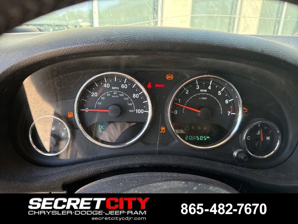 Used 2016 Jeep Wrangler Unlimited Sport image 7