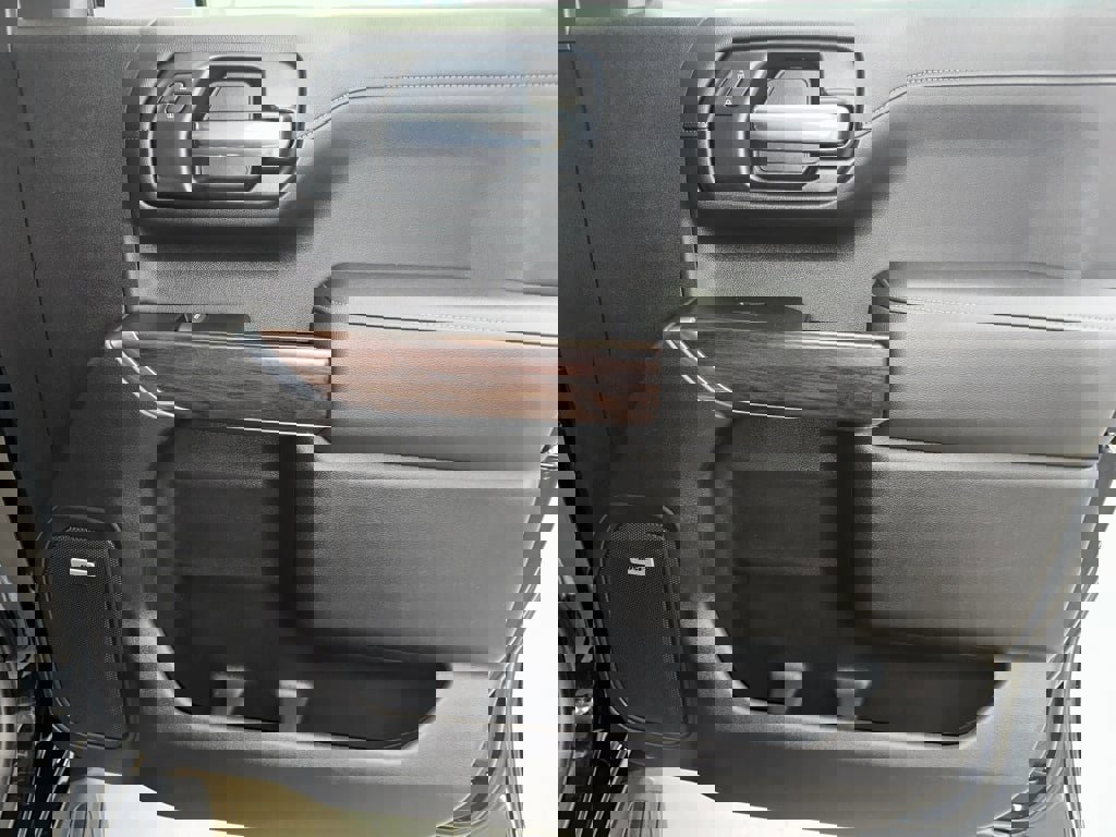 Used 2019 GMC Sierra 1500 SLT w/ SLT Premium Plus Package image 37