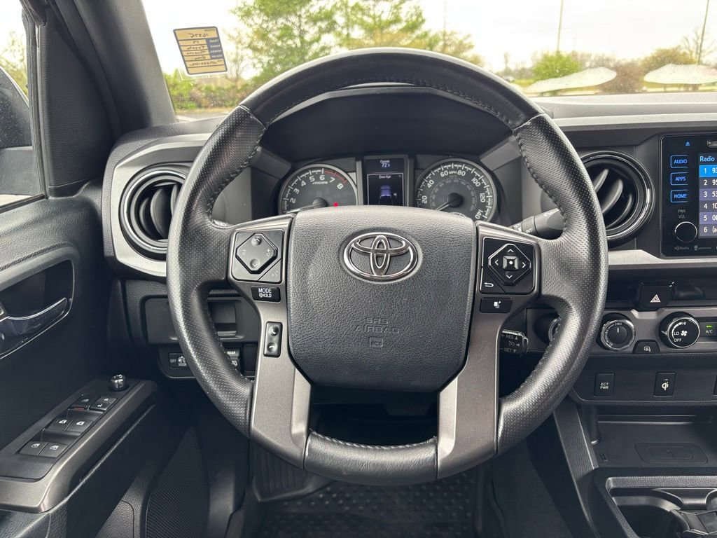 Used 2017 Toyota Tacoma TRD Off-Road w/ Tow Package (A/T) image 21