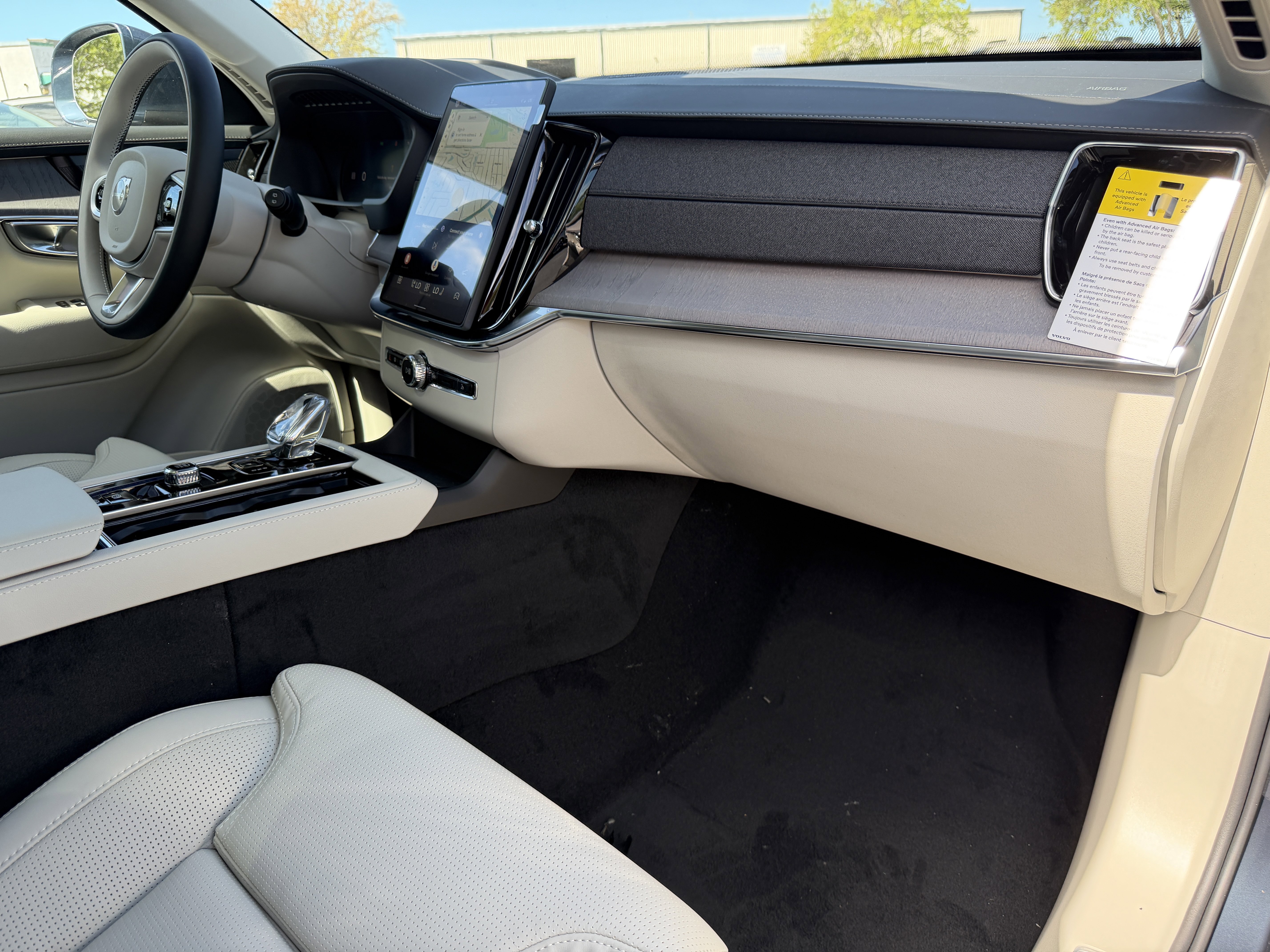 New 2026 Volvo XC90 T8 Ultra w/ Protection Package image 11