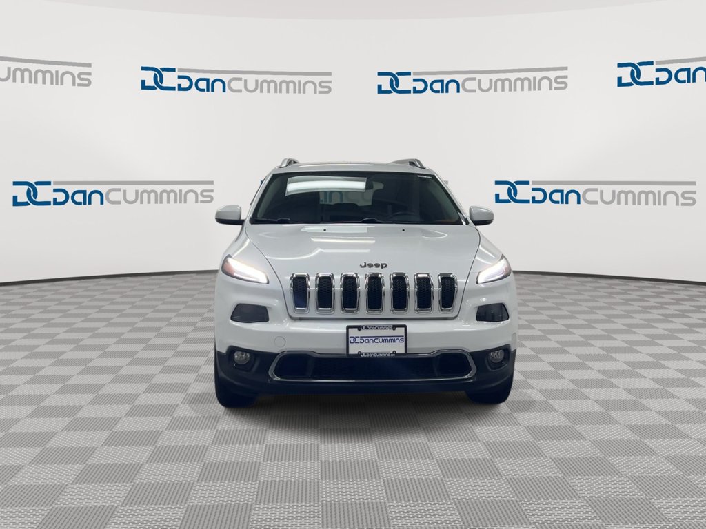 Used 2015 Jeep Cherokee Limited w/ Trailer Tow Group AWD/4WD image 3