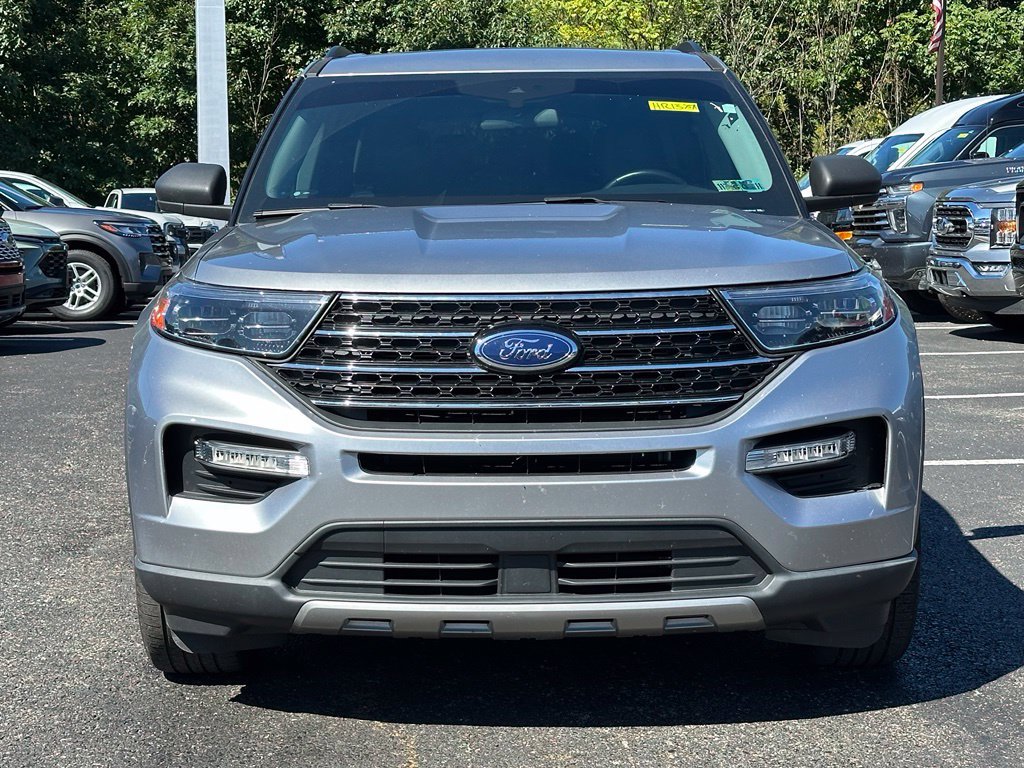 Used 2020 Ford Explorer XLT w/ Equipment Group 202A AWD/4WD image 22