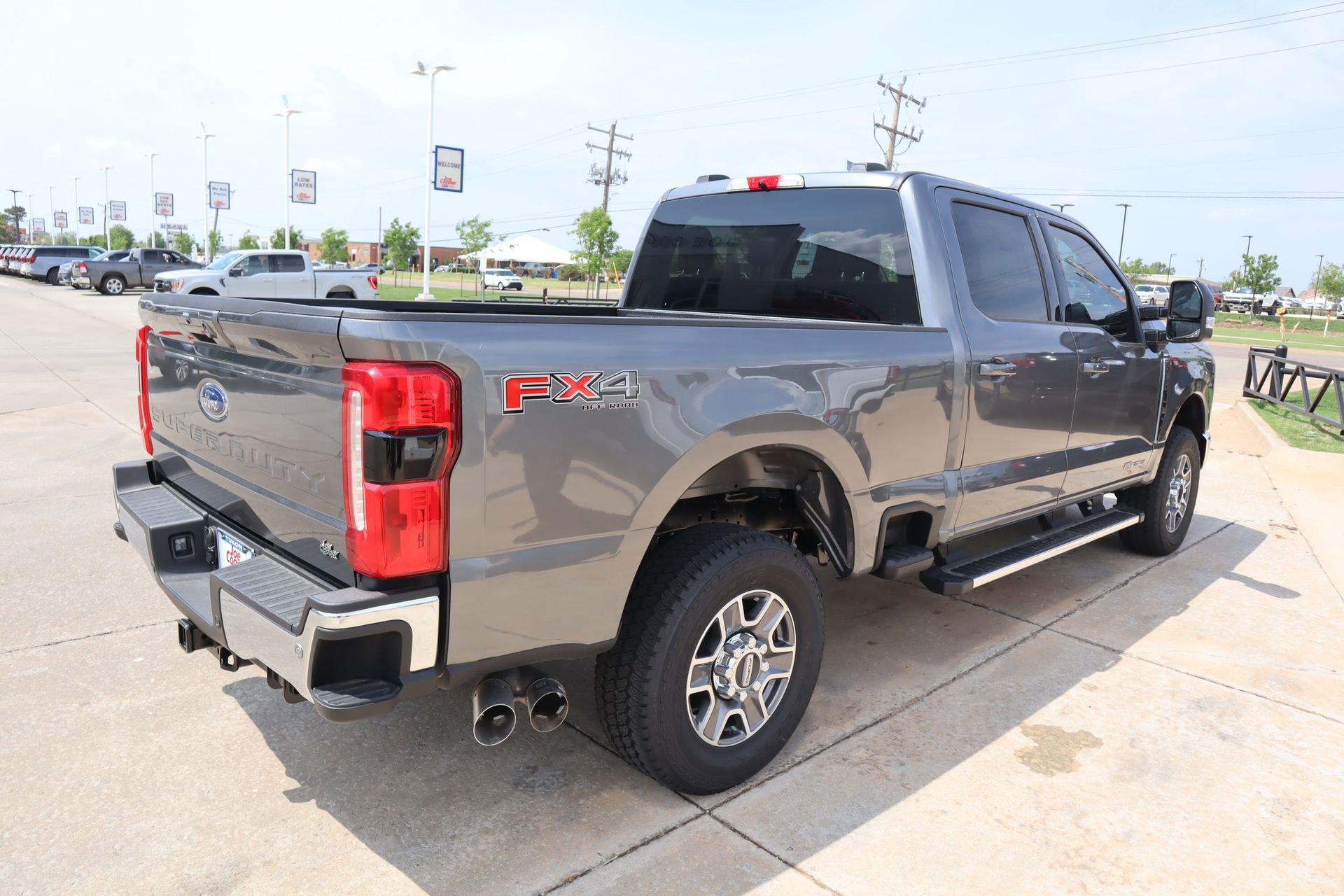 New 2026 Ford F250 Lariat w/ FX4 Off-Road Package image 21