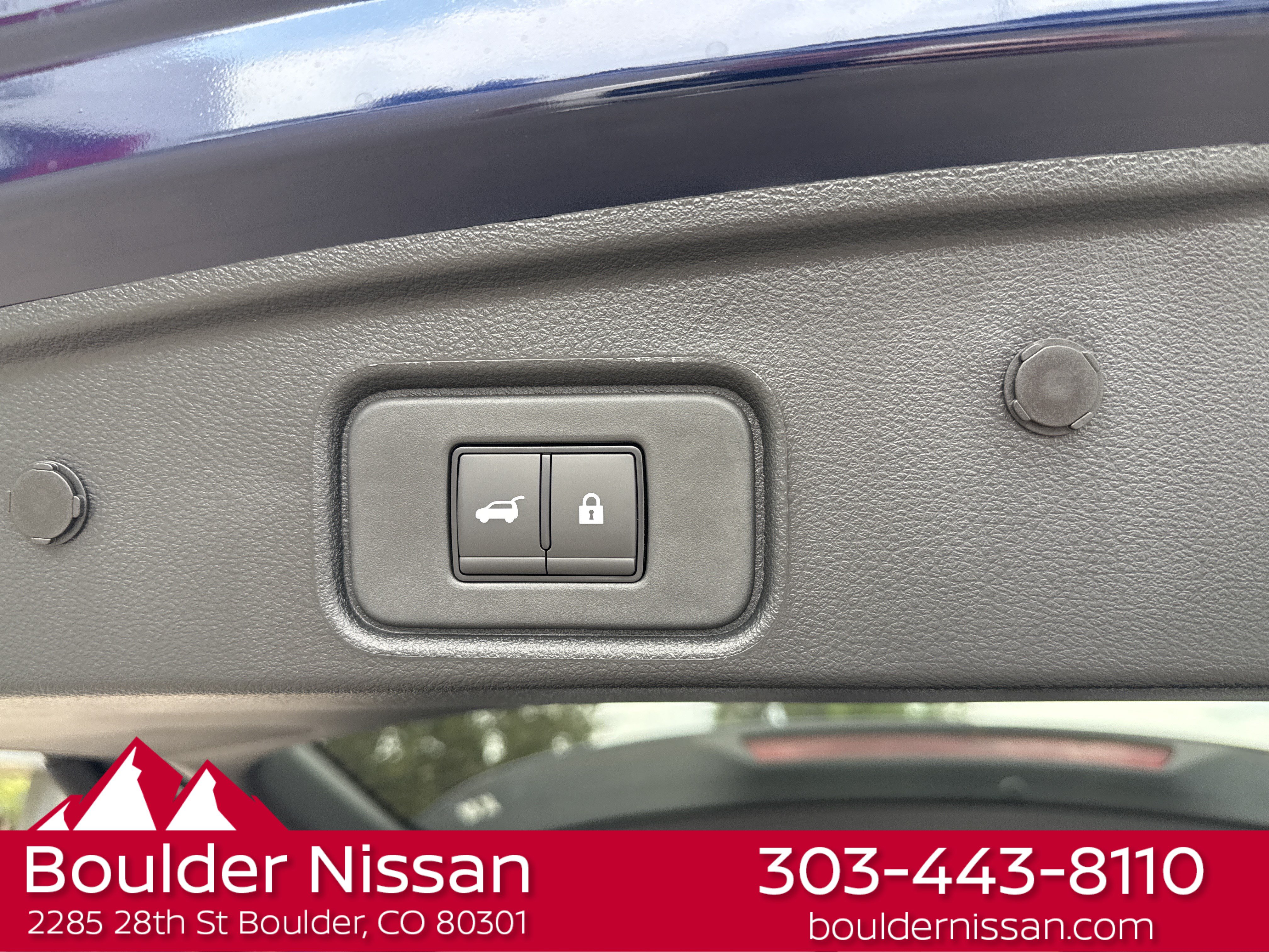 New 2026 Nissan Pathfinder SL w/ SL Premium Package AWD/4WD image 12