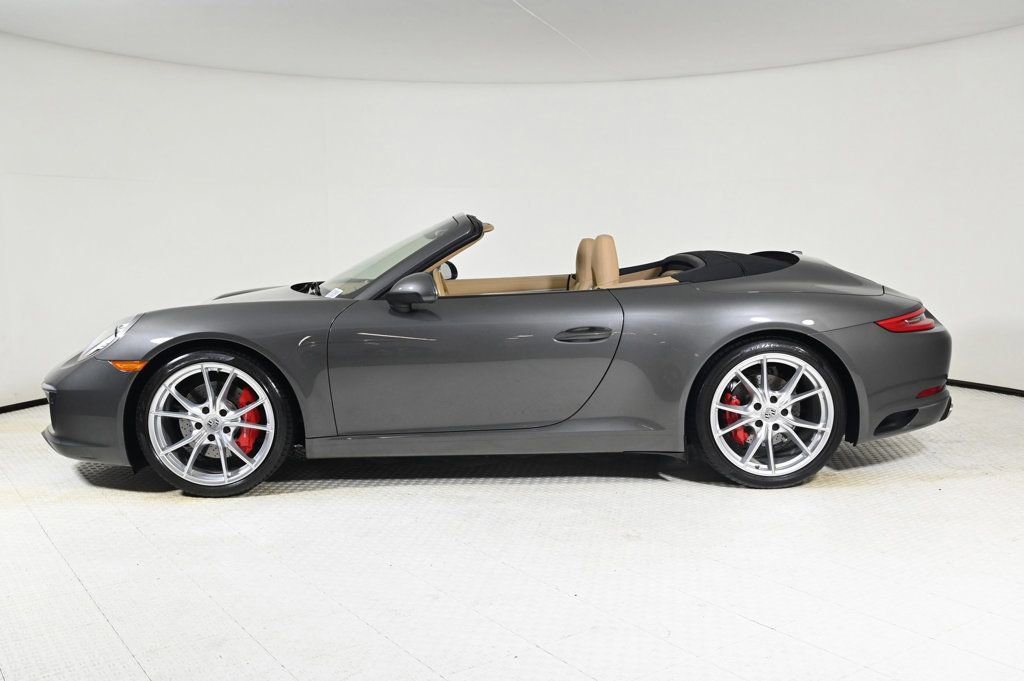 Used 2017 Porsche 911 Carrera S image 2
