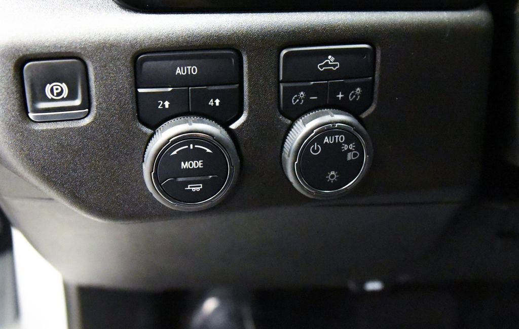 Used 2025 Chevrolet Silverado 1500 LT w/ Work Truck Package image 17