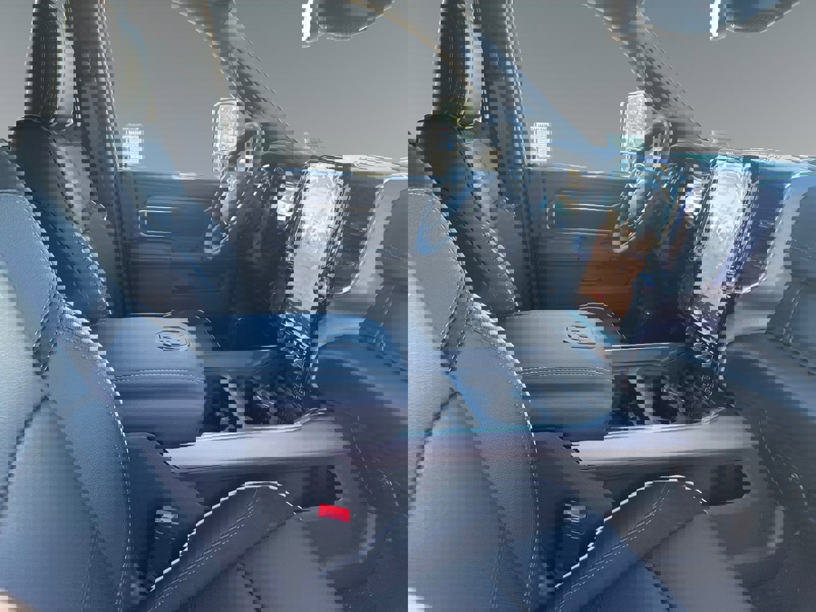 New 2026 RAM 3500 Laramie w/ Night Edition AWD/4WD image 15