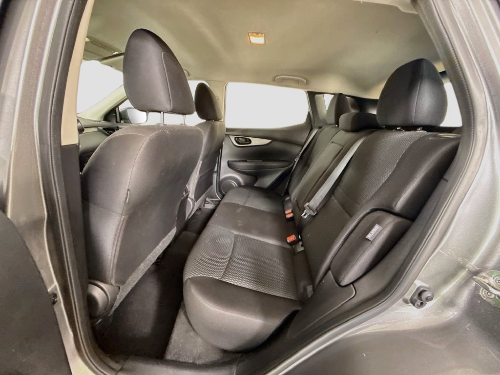 Used 2020 Nissan Rogue Sport S FWD image 23