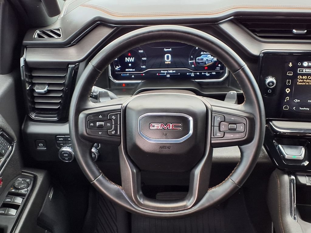 Used 2024 GMC Sierra 1500 AT4 w/ Technology Package AWD/4WD image 15