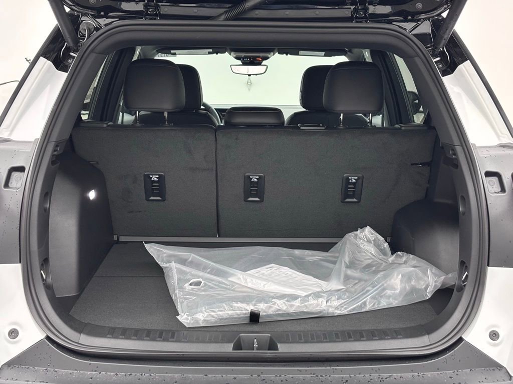 New 2026 GMC Terrain Elevation w/ Elevation Premium Package image 10