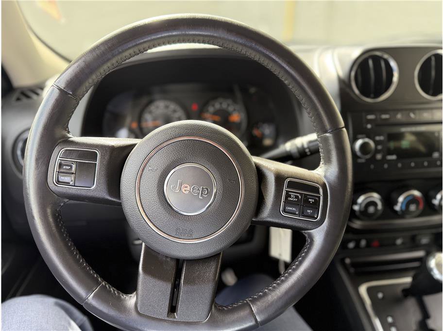 Used 2017 Jeep Patriot Latitude image 14