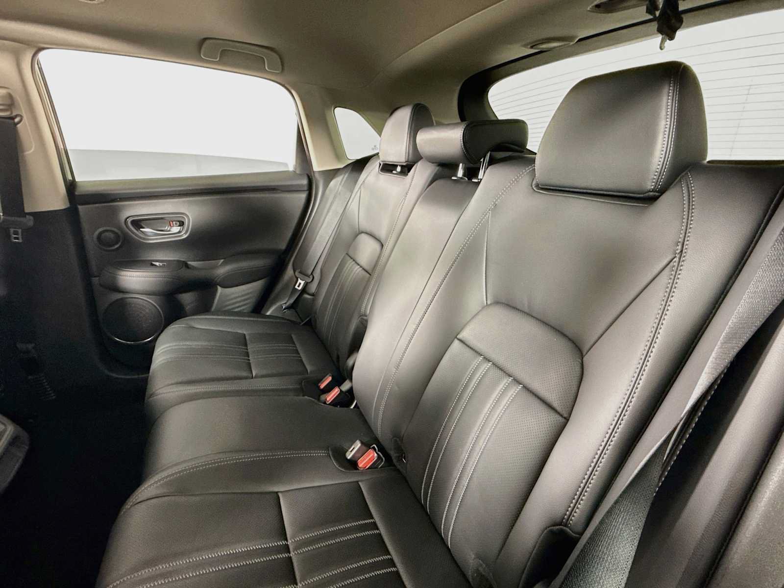 Used 2026 Honda HR-V EX-L image 34