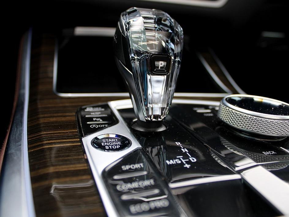 Used 2020 BMW X5 xDrive40i w/ Premium Package image 25