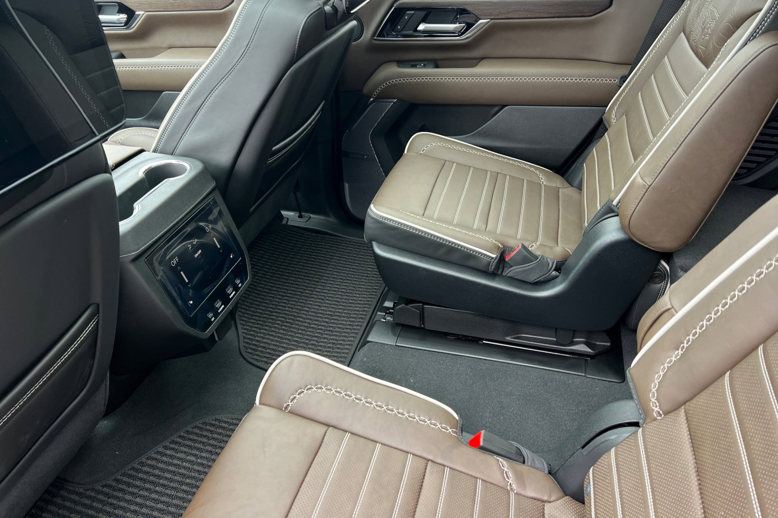 New 2026 GMC Yukon Denali Ultimate image 10