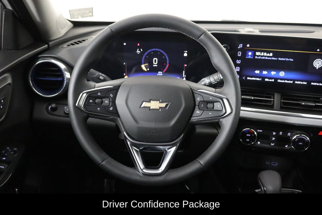 Used 2025 Chevrolet Trax LT w/ Driver Confidence Package FWD image 7