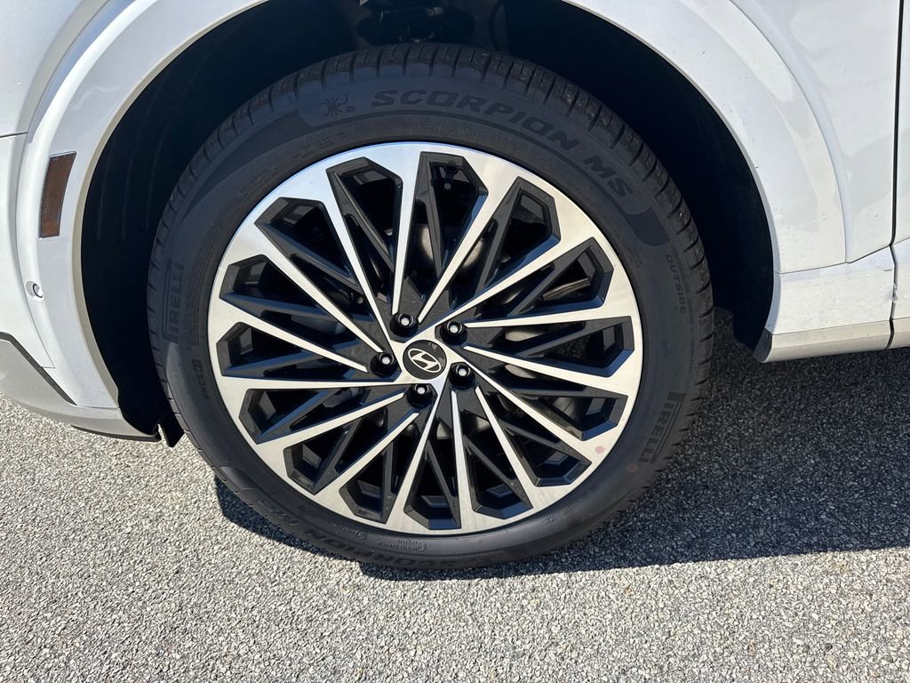 New 2026 Hyundai Palisade Calligraphy FWD image 11