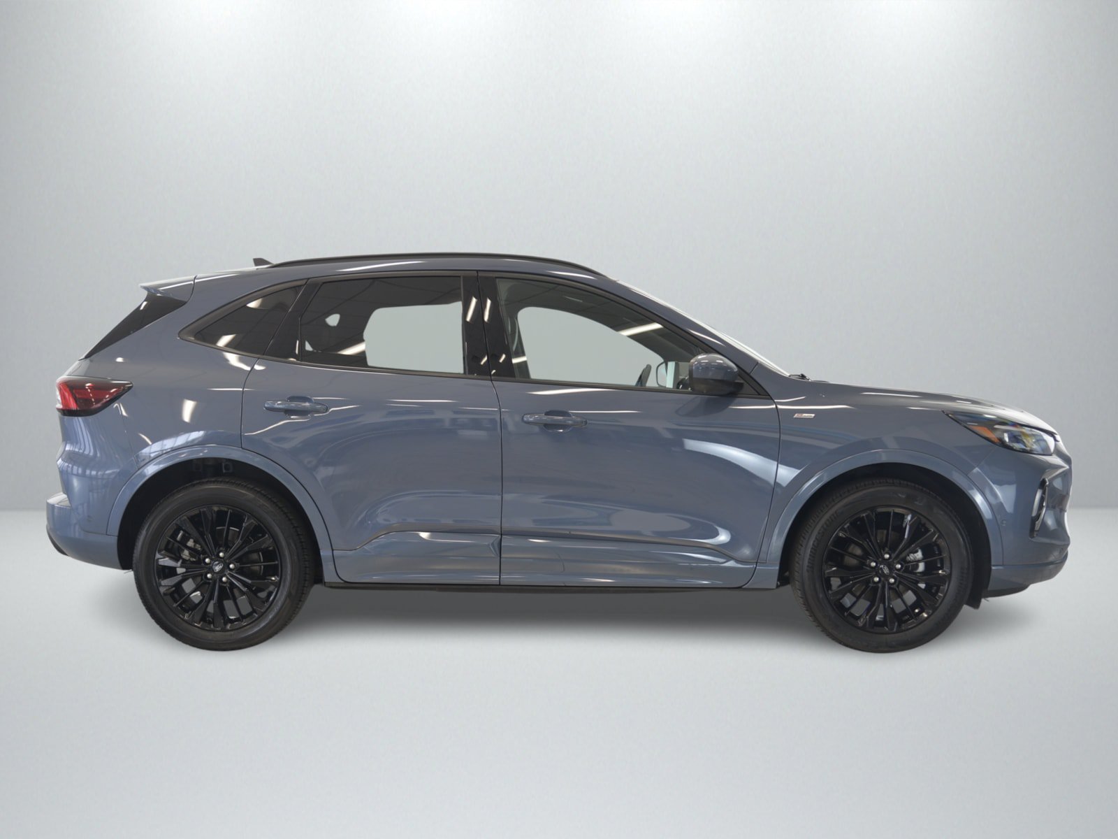 Used 2023 Ford Escape ST-Line Elite w/ Premium Technology Package AWD/4WD image 6